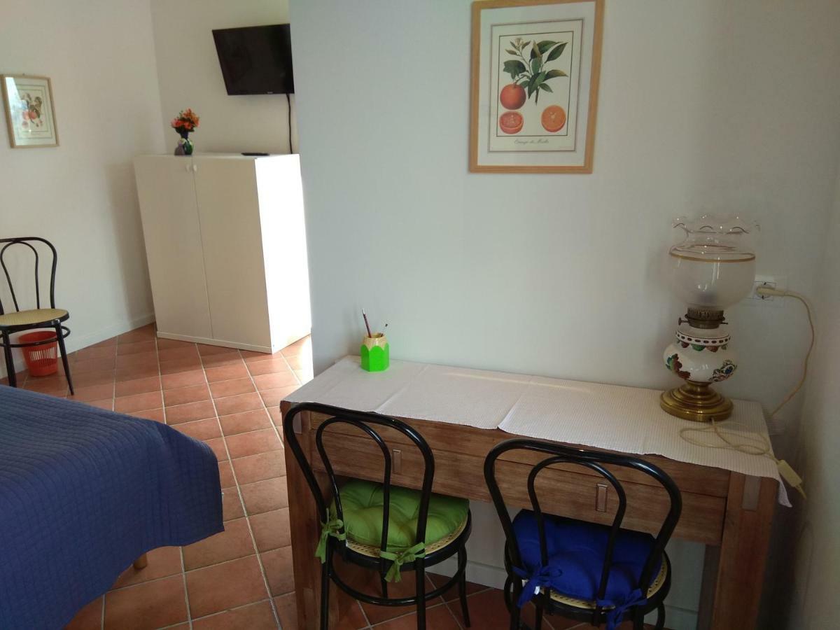 B&B Villa Candoras Malcesine Exteriör bild